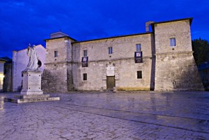 Rocca Castellina notturno