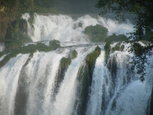 Terni - Cascate delle marmore, parte bassa Terni - Cascate delle marmore, parte bassa