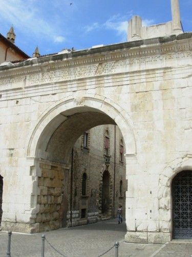 Fano - L'Arco di Augusto a Fano