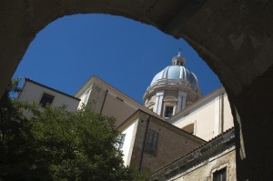 Santa Maria La Nova…………….(Cattedrale)