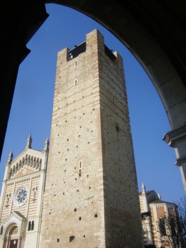 Lonigo - La torre