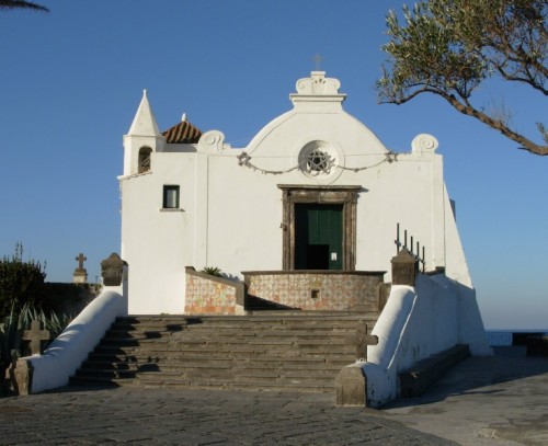 Forio - Salire alla Chiesa del Soccorso