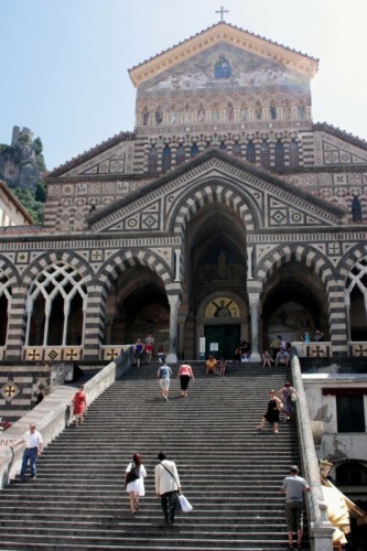 Amalfi - scalinatella longa longa... Amalfi - scalinatella longa longa...