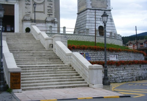 Gallio - Fiori e scalini Gallio - Fiori e scalini