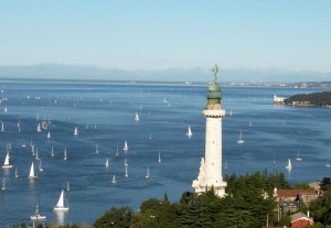 Trieste : il faro della Vittoria