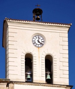 L’orologio del campanile di S. Cirillo a Carpino (FG)