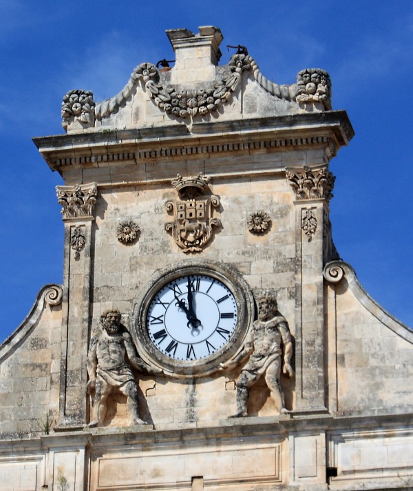 ''Sul palazzo comunale'' - Ostuni