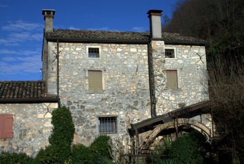 Grancona - Ho l' acqua per amica Grancona - Ho l' acqua per amica