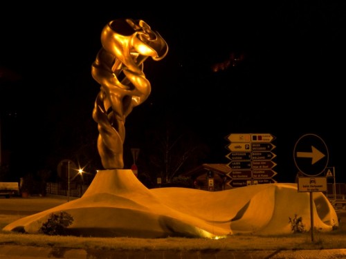 Chiusa - Scultura....dorata! Chiusa - Scultura....dorata!