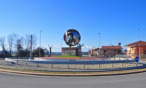 Scarnafigi - Dedicata al Grande Maurizio Damilano Scarnafigi - Dedicata al Grande Maurizio Damilano