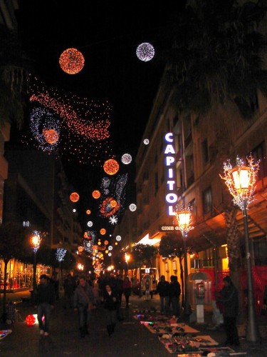 Salerno - Corso Garibaldi. Luminarie 2010 Salerno Salerno - Corso Garibaldi. Luminarie 2010 Salerno