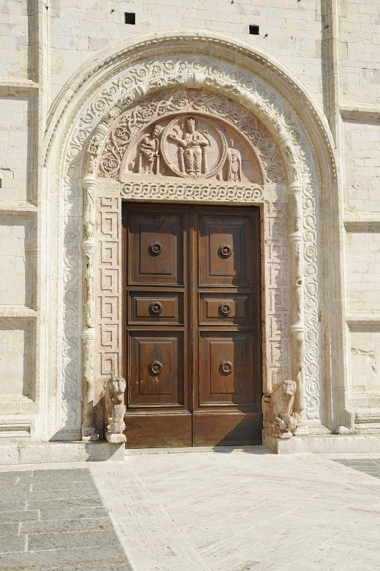 ''Il portale di San Rufino'' - Assisi