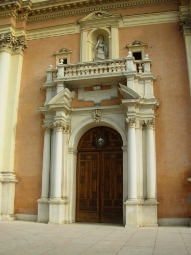 Carpi - Portale del Duomo di Carpi