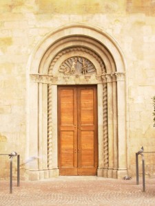 portale romanico