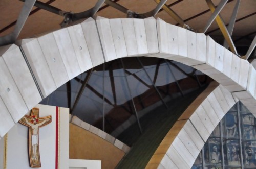 San Giovanni Rotondo - Arco sorretto da Gesù crocifisso! San Giovanni Rotondo - Arco sorretto da Gesù crocifisso!