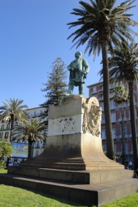 Monumento a Giovanni Nicotera