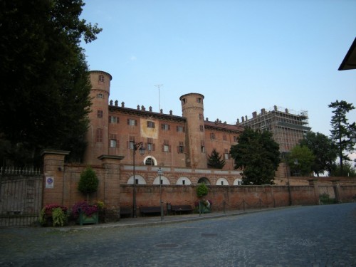 Moncalieri - Castello di Moncalieri Moncalieri - Castello di Moncalieri