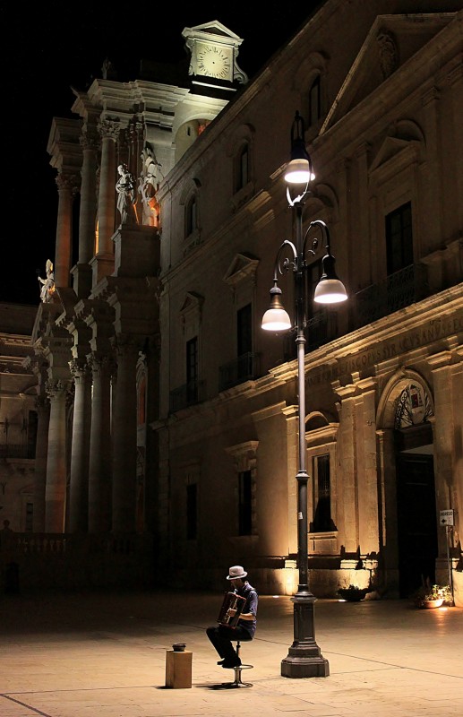 ''Note illuminate'' - Siracusa