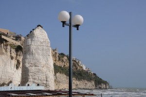 lampione o faraglione?