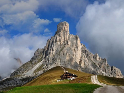 San Vito di Cadore - L'Ago del Nuvolau San Vito di Cadore - L'Ago del Nuvolau