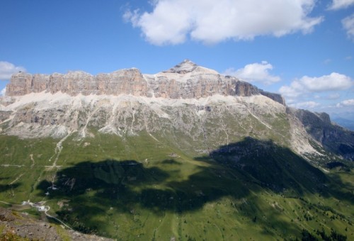 Canazei - il Piz Boè dalla Forcella Pordoi, Val di Fassa Canazei - il Piz Boè dalla Forcella Pordoi, Val di Fassa