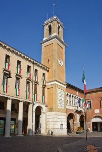 Bandiere in Piazza Vittorio Emanuele II