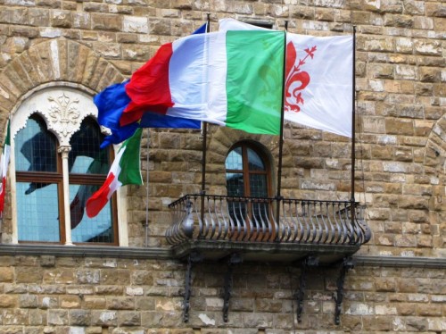 Firenze - Tricolore al vento in Palazzo Vecchio