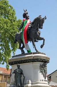 Tricolore su Re Umberto I