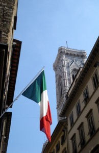 A l’ombra del campanile