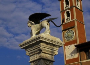 l’angelo   nero ruggisce ancora