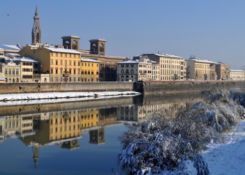 Firenze - Lungo l'Arno.....