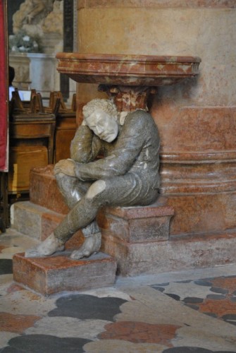 Verona - Il Gobbo e l'acquasantiera Verona - Il Gobbo e l'acquasantiera