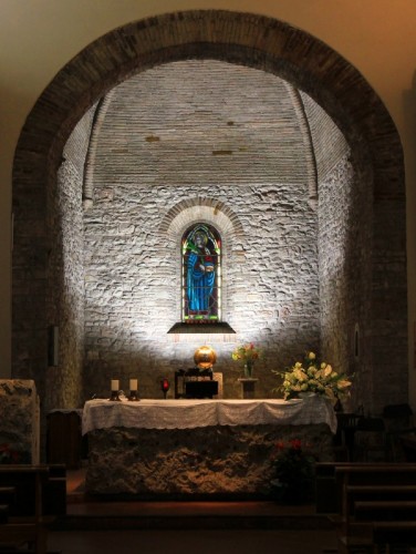 Acqualagna - Nuda Roccia Acqualagna - Nuda Roccia