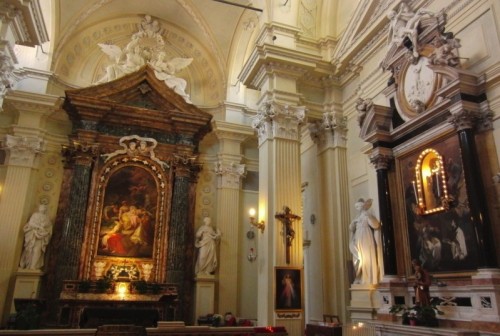 Cesena - Chiesa del Suffragio, a Cesena , di fronte al Ridotto.