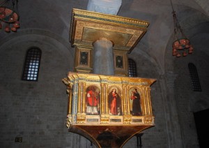 Pulpito - Basilica di S. Nicola