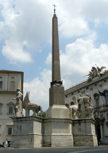 Roma - L'Obelisco del Quirinale Roma - L'Obelisco del Quirinale