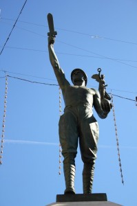 monumento ai caduti -p.zza della Repubblica, Vallerano (VT)