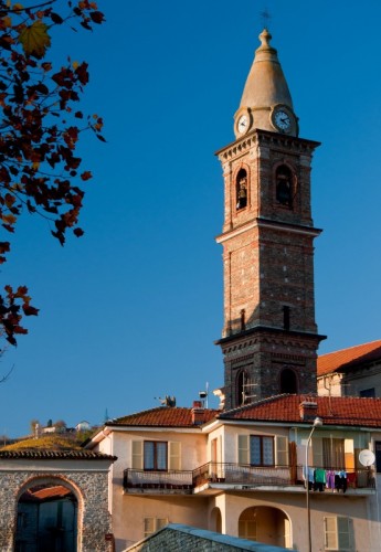 Monastero Bormida - baciato dal sole Monastero Bormida - baciato dal sole