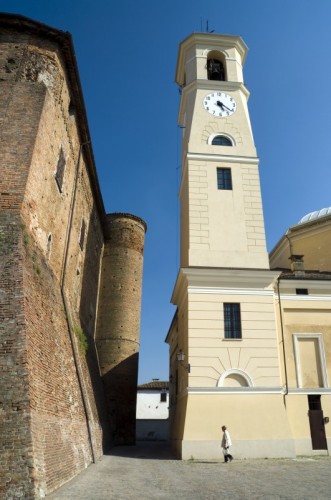 Montegrosso d'Asti - Come sono piccola! Montegrosso d'Asti - Come sono piccola!