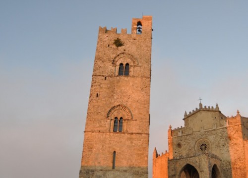 Erice - All'Ombra dell'ultimo sole