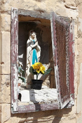 Ragusa - La vera ricchezza e' nel cuore degli uomini e nella semplicita' delle cose