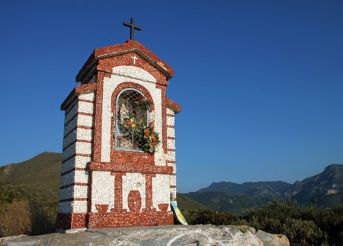 Borghetto Santo Spirito - Madonna della Guardia sul Monte Piccaro Borghetto Santo Spirito - Madonna della Guardia sul Monte Piccaro