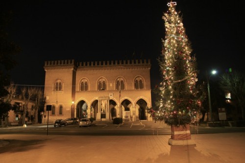 Castelvetro Piacentino - albero di natale Castelvetro Piacentino - albero di natale