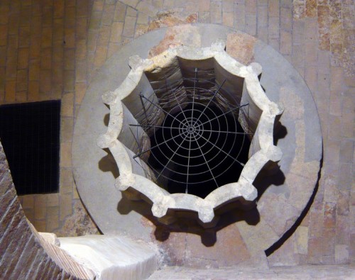 Foligno - Pozzo o ragnatela? Foligno - Pozzo o ragnatela?