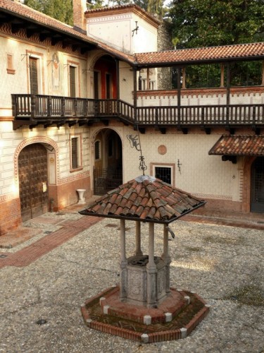 Olgiate Comasco - Nel "Centro" del medioevo Olgiate Comasco - Nel "Centro" del medioevo