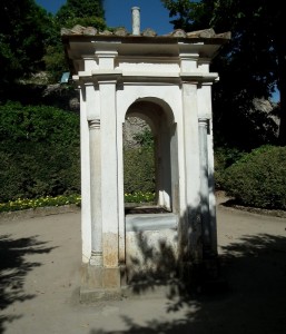 Il pozzo del giardino