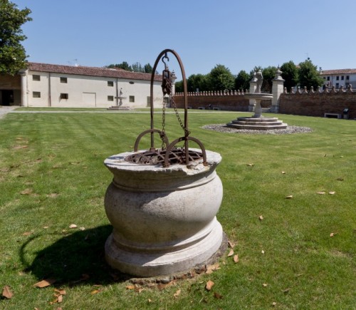 Fratta Polesine - Il pozzo e la sua ombra Fratta Polesine - Il pozzo e la sua ombra