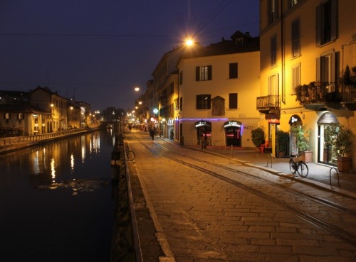 Milano - Lungo il Naviglio Grande Milano - Lungo il Naviglio Grande