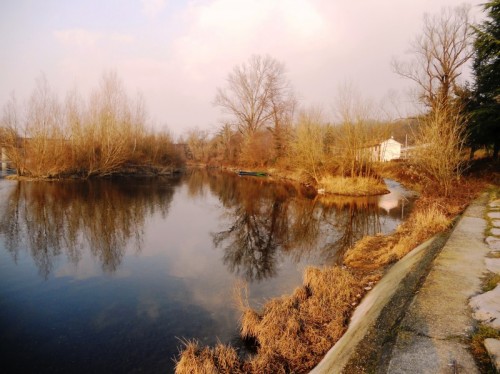 Lonate Pozzolo - Riflessi. luci e colori invernali Lonate Pozzolo - Riflessi. luci e colori invernali