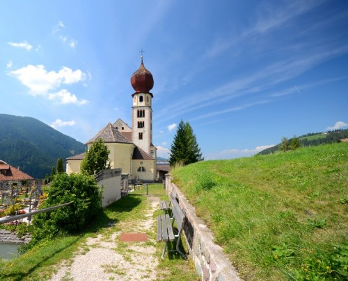 Tires - Luogo di pace